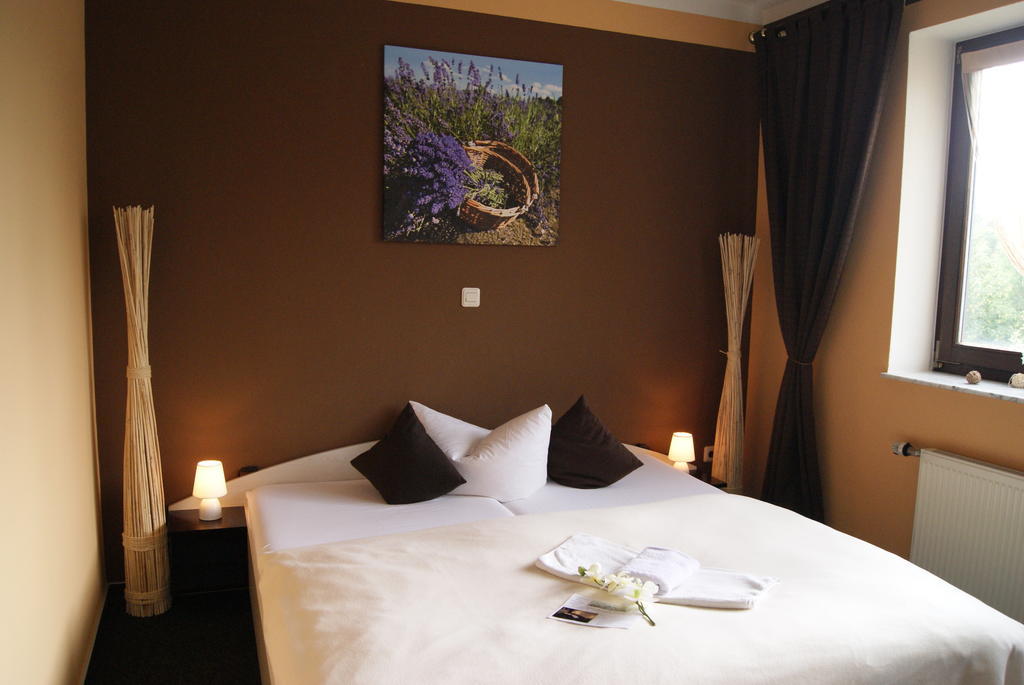 Landhotel Berggaststaette Bickenriede Anrode Værelse billede